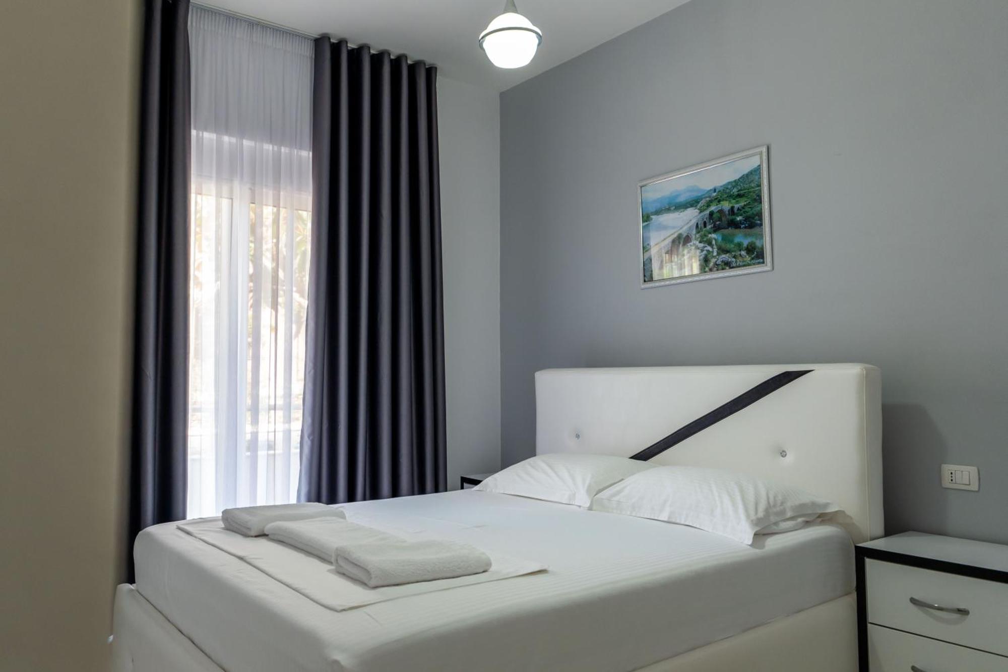 Hotel Artur2 คซามิล ภายนอก รูปภาพ