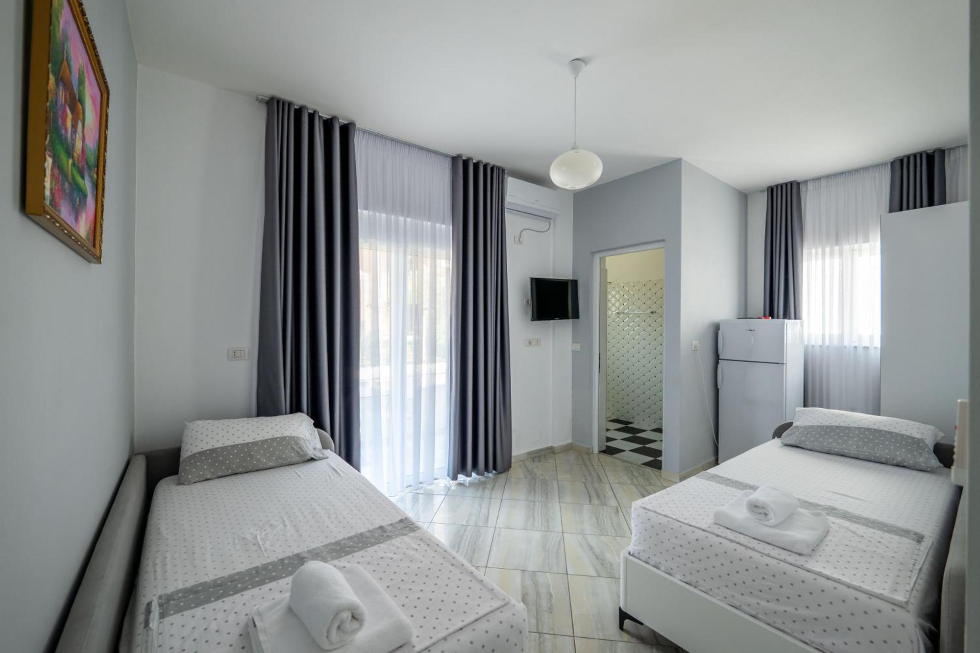 Hotel Artur2 คซามิล ภายนอก รูปภาพ
